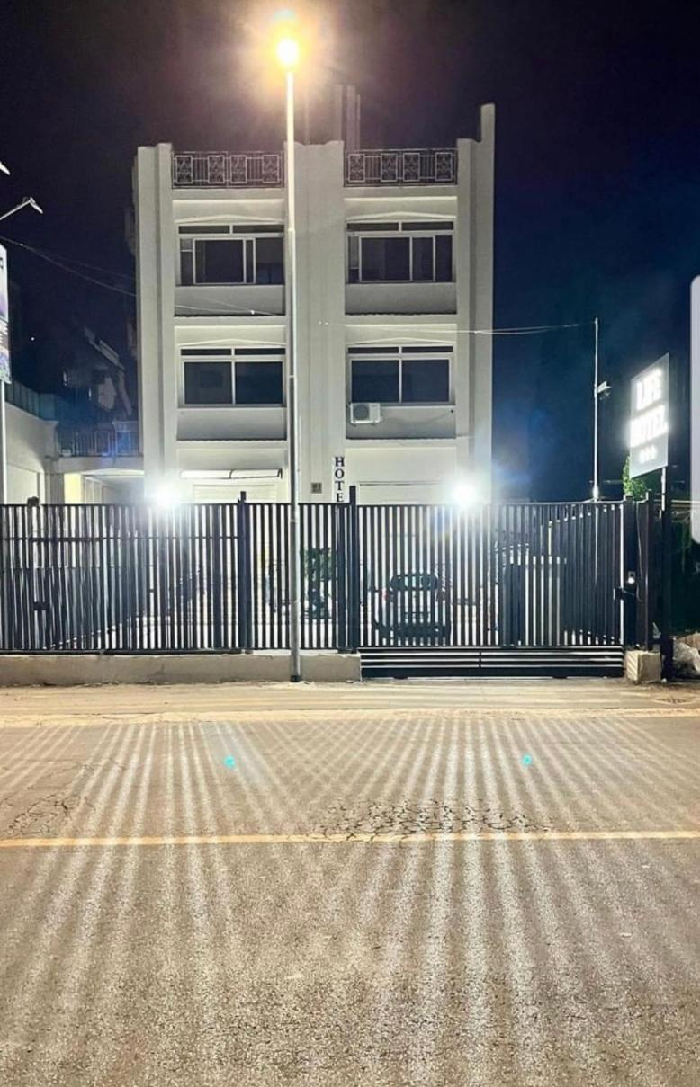 Life Hotel Casalnuovo Di Napoli Eksteriør bilde