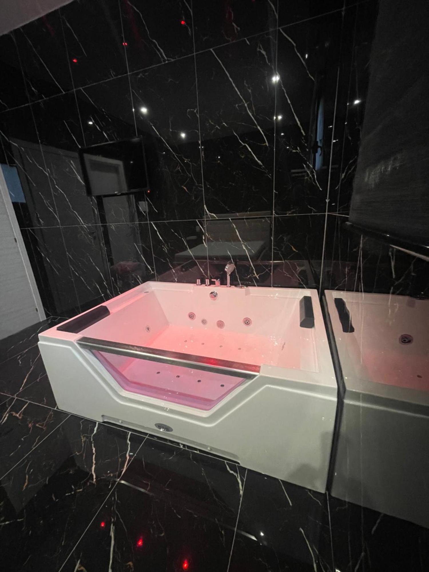Life Hotel Casalnuovo Di Napoli Eksteriør bilde